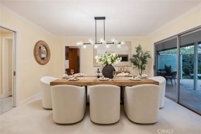 2560 Canterbury, San Marino, CA 91108