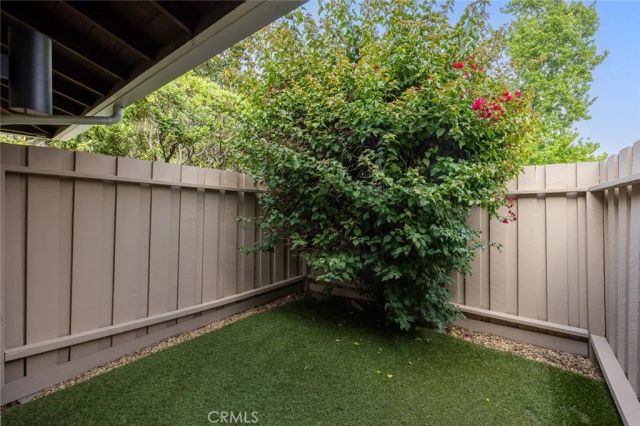2560 Canterbury, San Marino, CA 91108