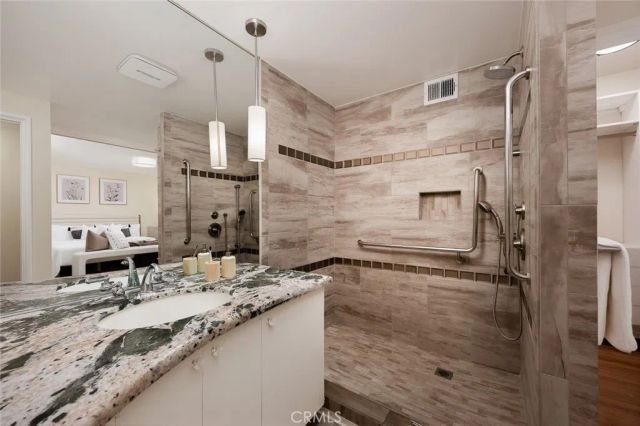 2560 Canterbury, San Marino, CA 91108