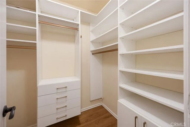 2560 Canterbury, San Marino, CA 91108