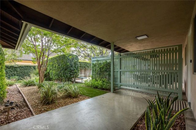 2560 Canterbury, San Marino, CA 91108