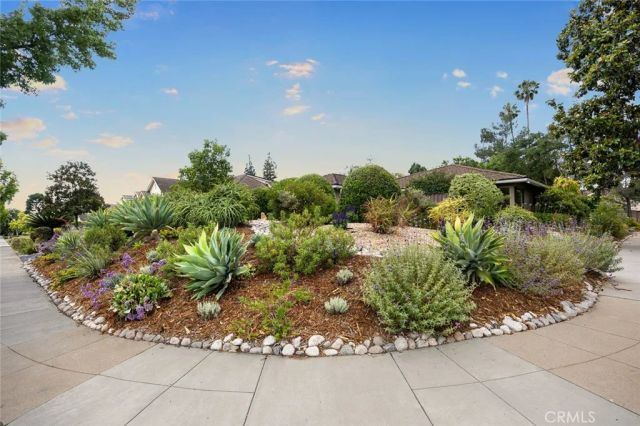 2560 Canterbury, San Marino, CA 91108