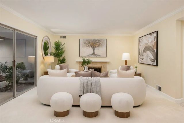 2560 Canterbury, San Marino, CA 91108