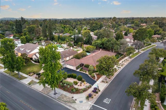 2560 Canterbury, San Marino, CA 91108