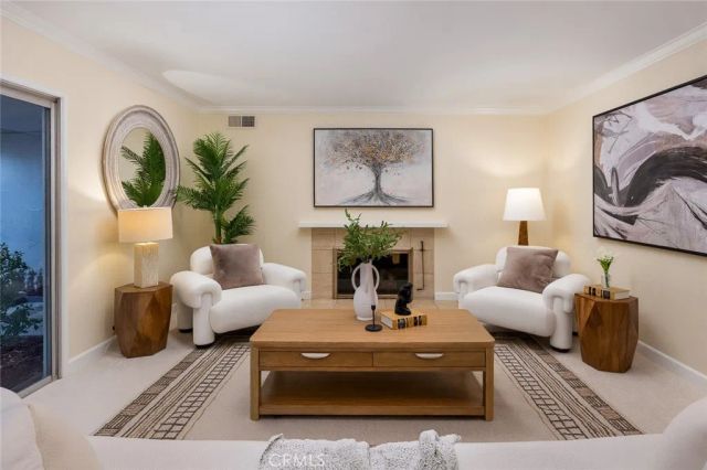 2560 Canterbury, San Marino, CA 91108