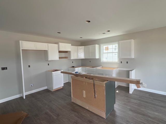 104 Bow Bridge Drive, Berea, KY 40403