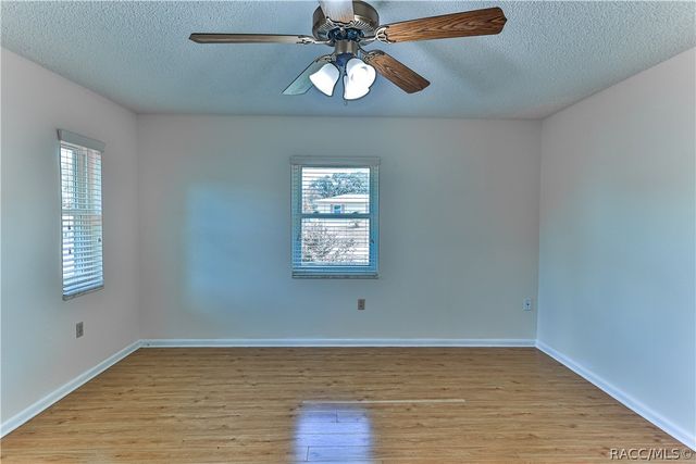 5626 W Justin Court, Homosassa, FL 34448