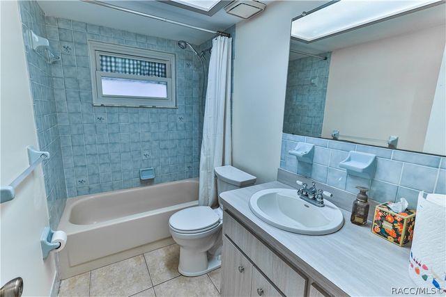 5626 W Justin Court, Homosassa, FL 34448