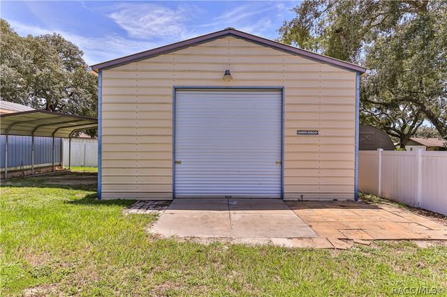 5626 W Justin Court, Homosassa, FL 34448