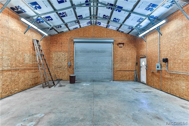 5626 W Justin Court, Homosassa, FL 34448