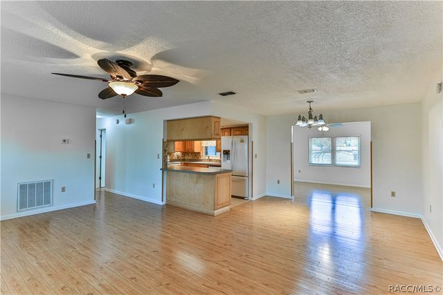 5626 W Justin Court, Homosassa, FL 34448