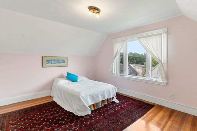 43 Bradwood St, Boston, MA 02131