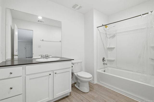 12804 Deep Eddy, St Hedwig, TX 78152