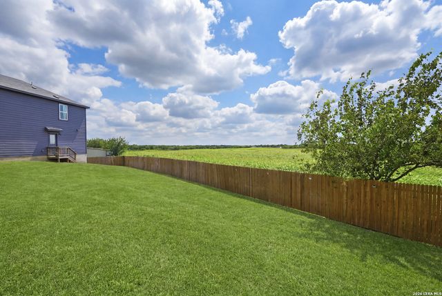 12804 Deep Eddy, St Hedwig, TX 78152
