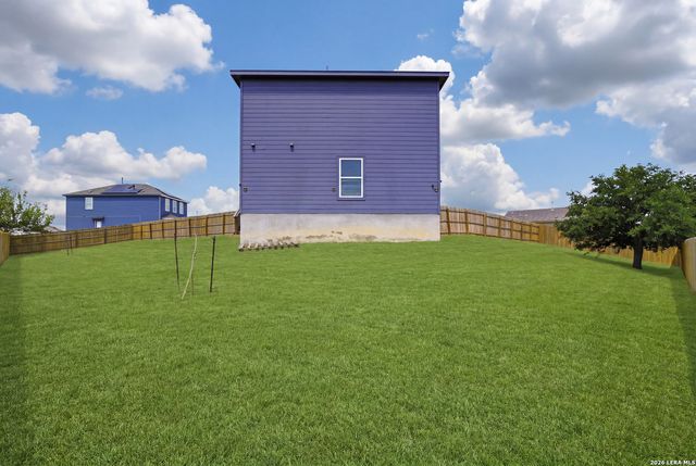 12804 Deep Eddy, St Hedwig, TX 78152