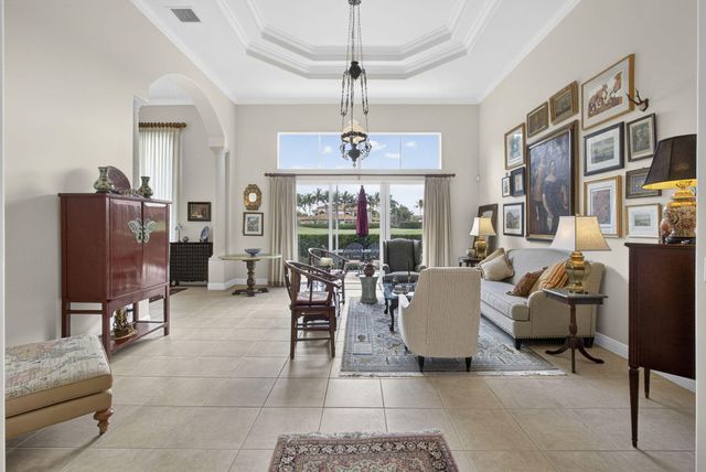 540 Les Jardin Drive, Palm Beach Gardens, FL 33410