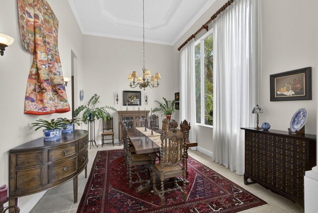 540 Les Jardin Drive, Palm Beach Gardens, FL 33410