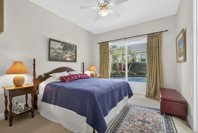 540 Les Jardin Drive, Palm Beach Gardens, FL 33410