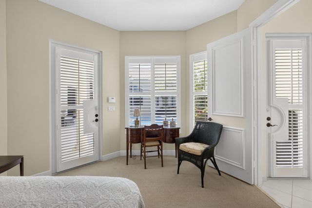 540 Les Jardin Drive, Palm Beach Gardens, FL 33410