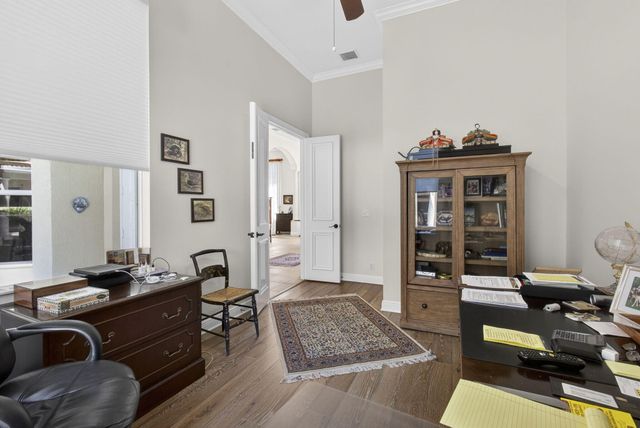 540 Les Jardin Drive, Palm Beach Gardens, FL 33410