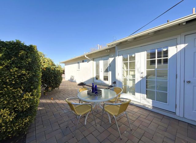 3050 Santa Maria Avenue, Santa Clara, CA 95051