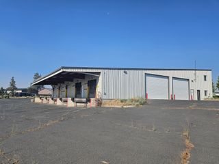 2138 SW 2nd Court, Redmond, OR 97756
