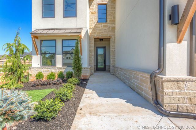 2355 E 135th Place, Bixby, OK 74008