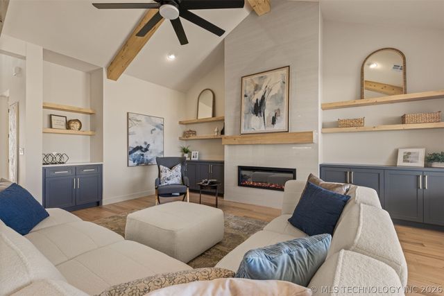 2355 E 135th Place, Bixby, OK 74008