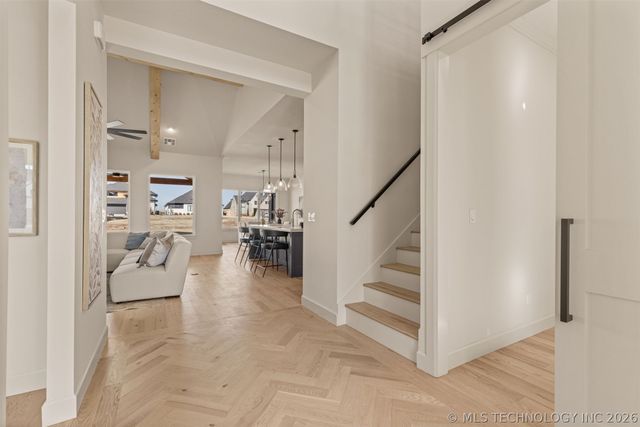 2355 E 135th Place, Bixby, OK 74008