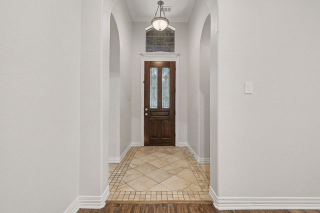 2016 Kodiak Court, Arlington, TX 76013