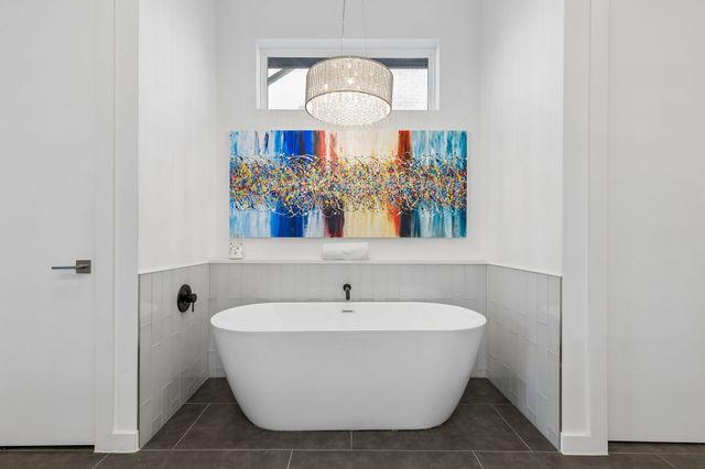 6435 Lake Circle Drive, Dallas, TX 75214