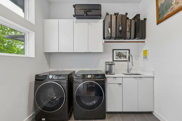 6435 Lake Circle Drive, Dallas, TX 75214