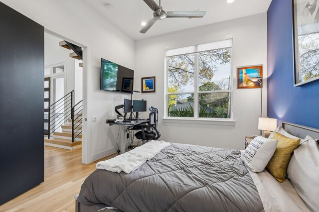 6435 Lake Circle Drive, Dallas, TX 75214