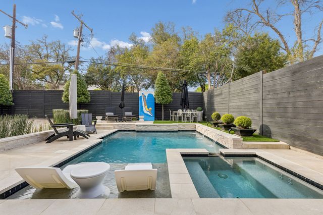 6435 Lake Circle Drive, Dallas, TX 75214