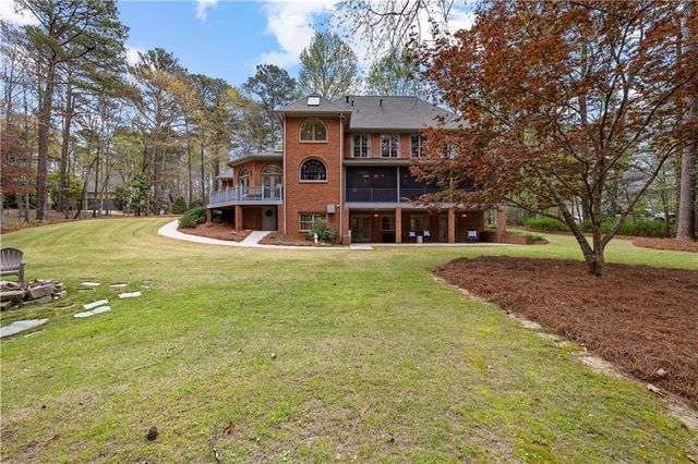 123 Stonington Drive, Peachtree City, GA 30269