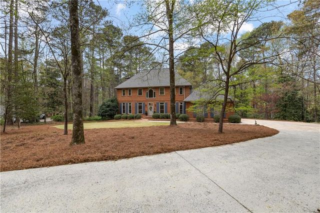 123 Stonington Drive, Peachtree City, GA 30269