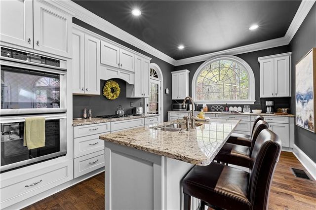 123 Stonington Drive, Peachtree City, GA 30269