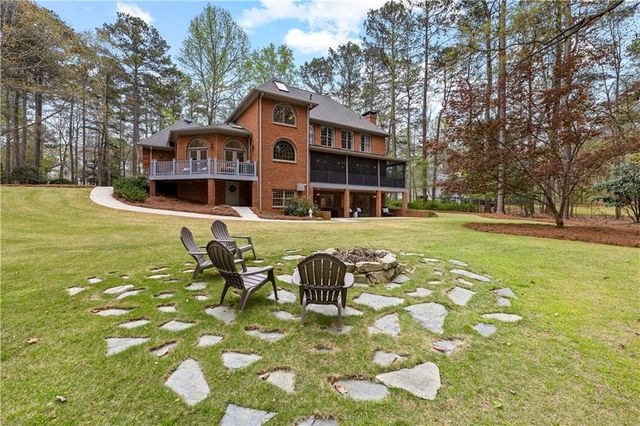 123 Stonington Drive, Peachtree City, GA 30269