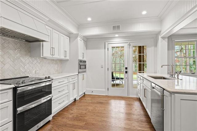 123 Stonington Drive, Peachtree City, GA 30269