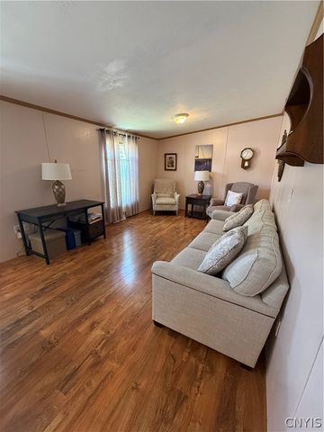 33 Norma Drive, New Hartford, NY 13323