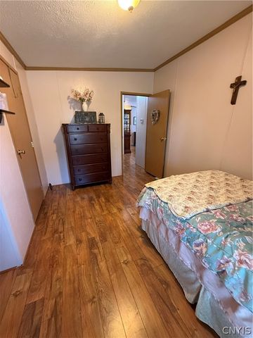33 Norma Drive, New Hartford, NY 13323