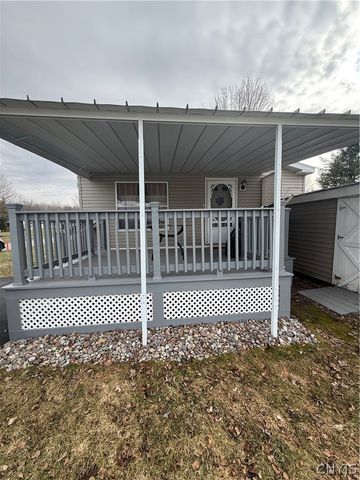 33 Norma Drive, New Hartford, NY 13323