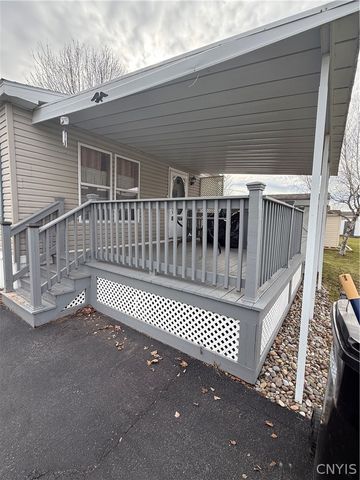 33 Norma Drive, New Hartford, NY 13323