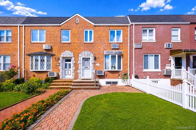 63-16 76th Street, Middle Village, NY 11379