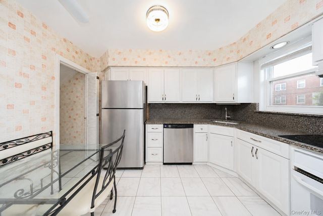 63-16 76th Street, Middle Village, NY 11379