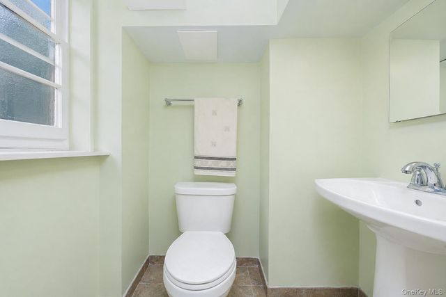 63-16 76th Street, Middle Village, NY 11379