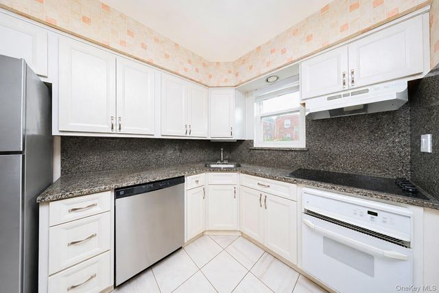 63-16 76th Street, Middle Village, NY 11379