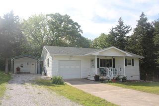 23197 Oakwood Circle, Hermitage, MO 65668