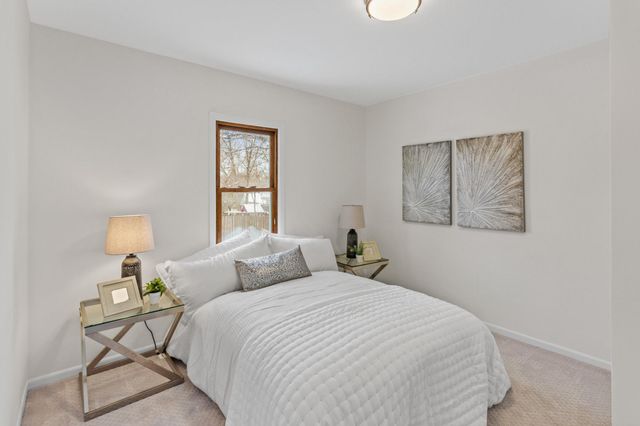 6918 Dallas Road, Brooklyn Center, MN 55430