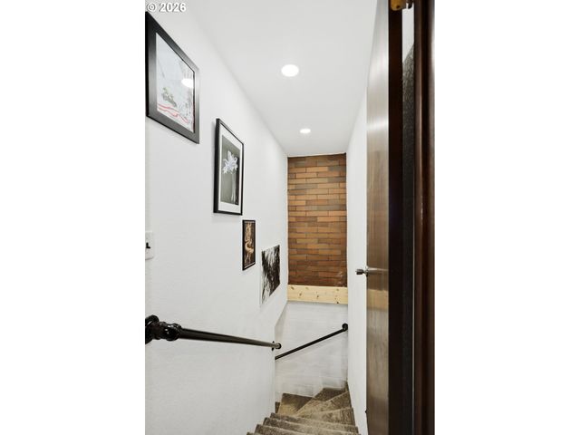 1100 W 2ND St, Arlington, OR 97812